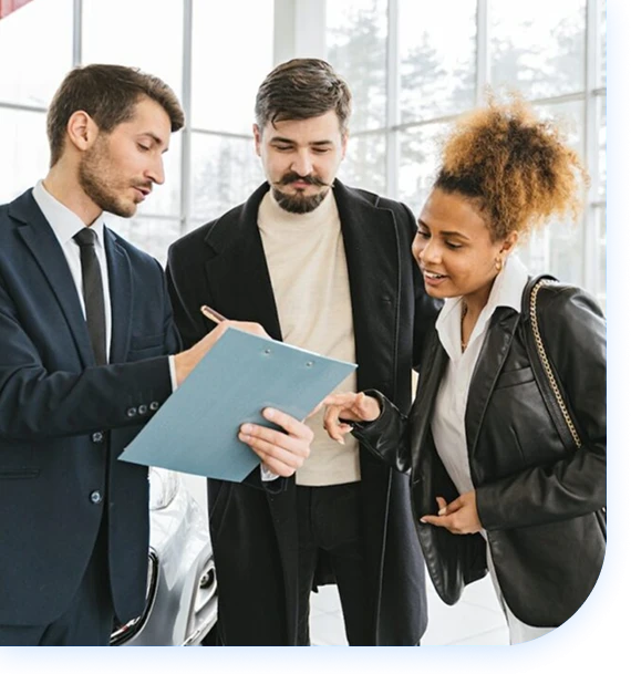 Employee discussing with client Employee discussing with client